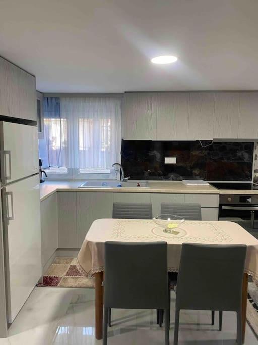 Lovely Apartment In Litoxoro Litochoro Exterior photo
